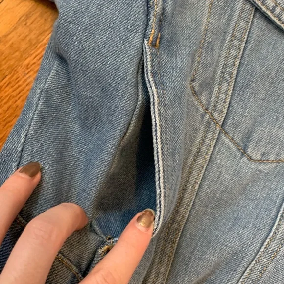 Womens Highway Jeans Cropped Oversized Jean Jacket - Picture 11 of 11